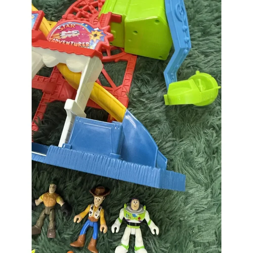 Imaginext Disney Pixar Toy Story Carnival Playset & Pizza Planet